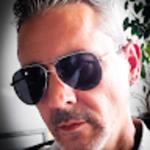 Meet your Posher, Lawrence